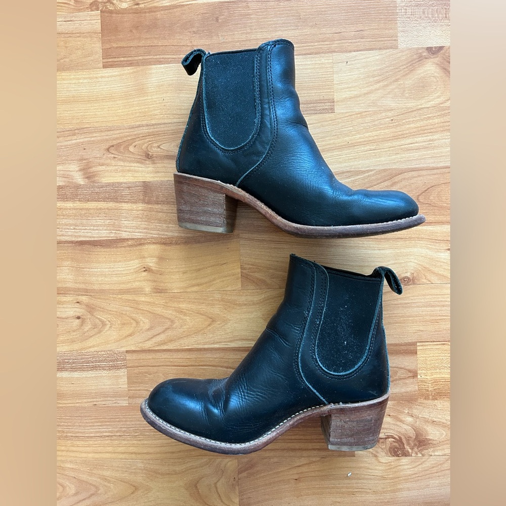 Red Wing Harriet boots, black, 7